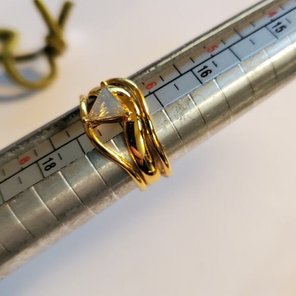 Anthropologie Modern Wavy Ring Set trio rings New with tags attached - Picture 7 of 10